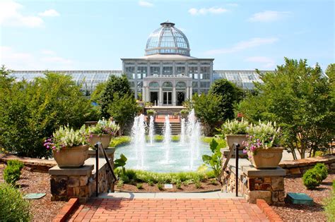 lewis ginter botanical garden